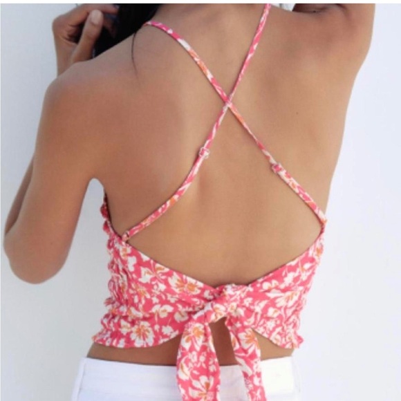 Zara Floral Pink Halter Crop Top Stretch elastic smocking wrap top in L- NWT - Picture 4 of 8